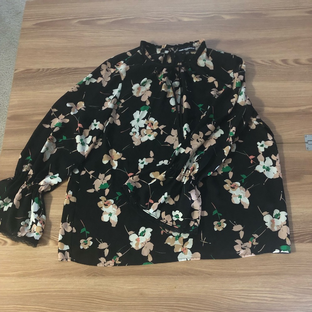 Karl Lagerfeld Floral blouse